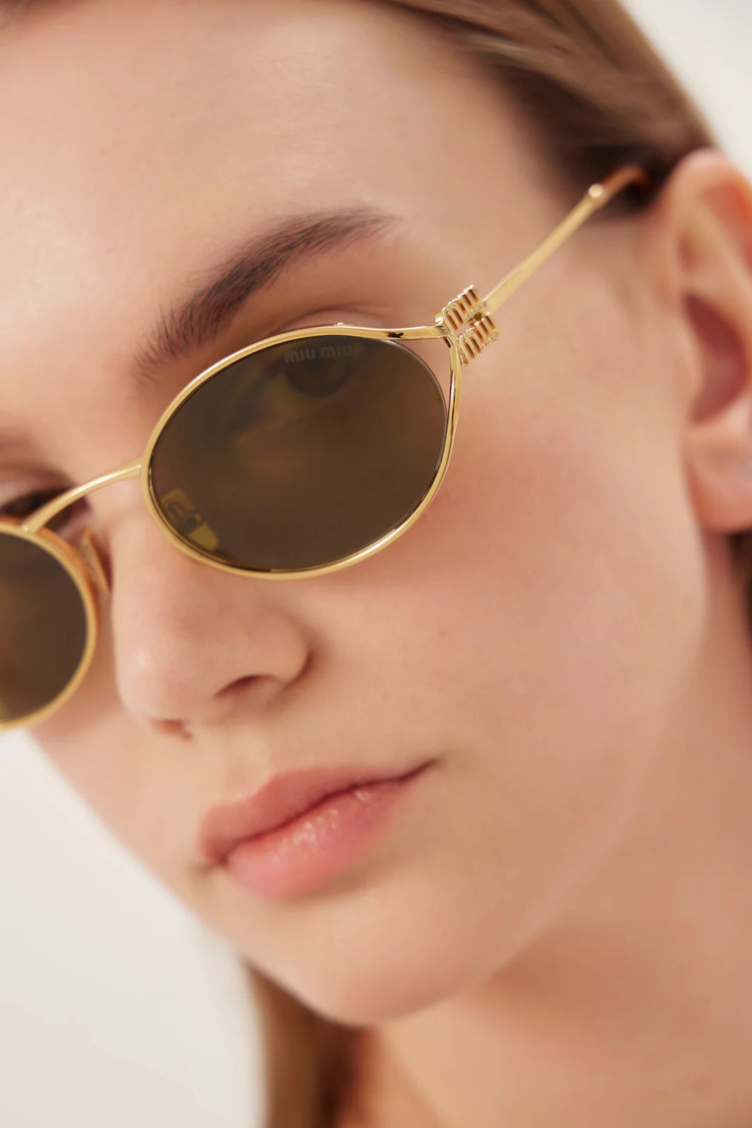 Sunglasses MU52YS