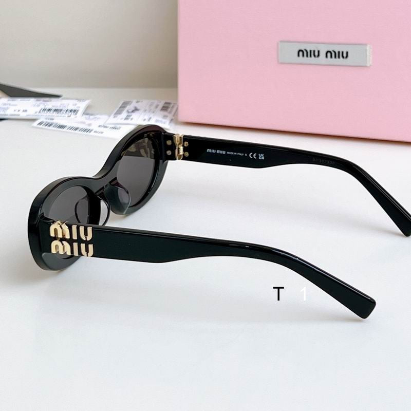Sunglasses MU06ZS