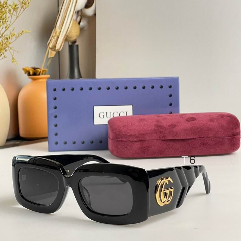 Sunglasses GG0811S