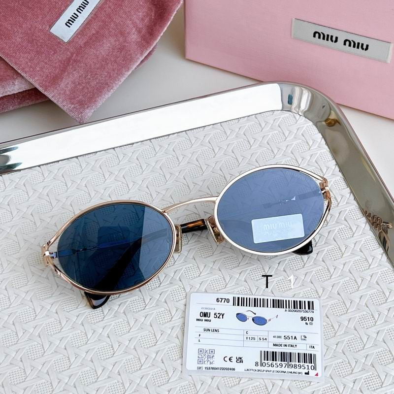 Sunglasses MU52YS